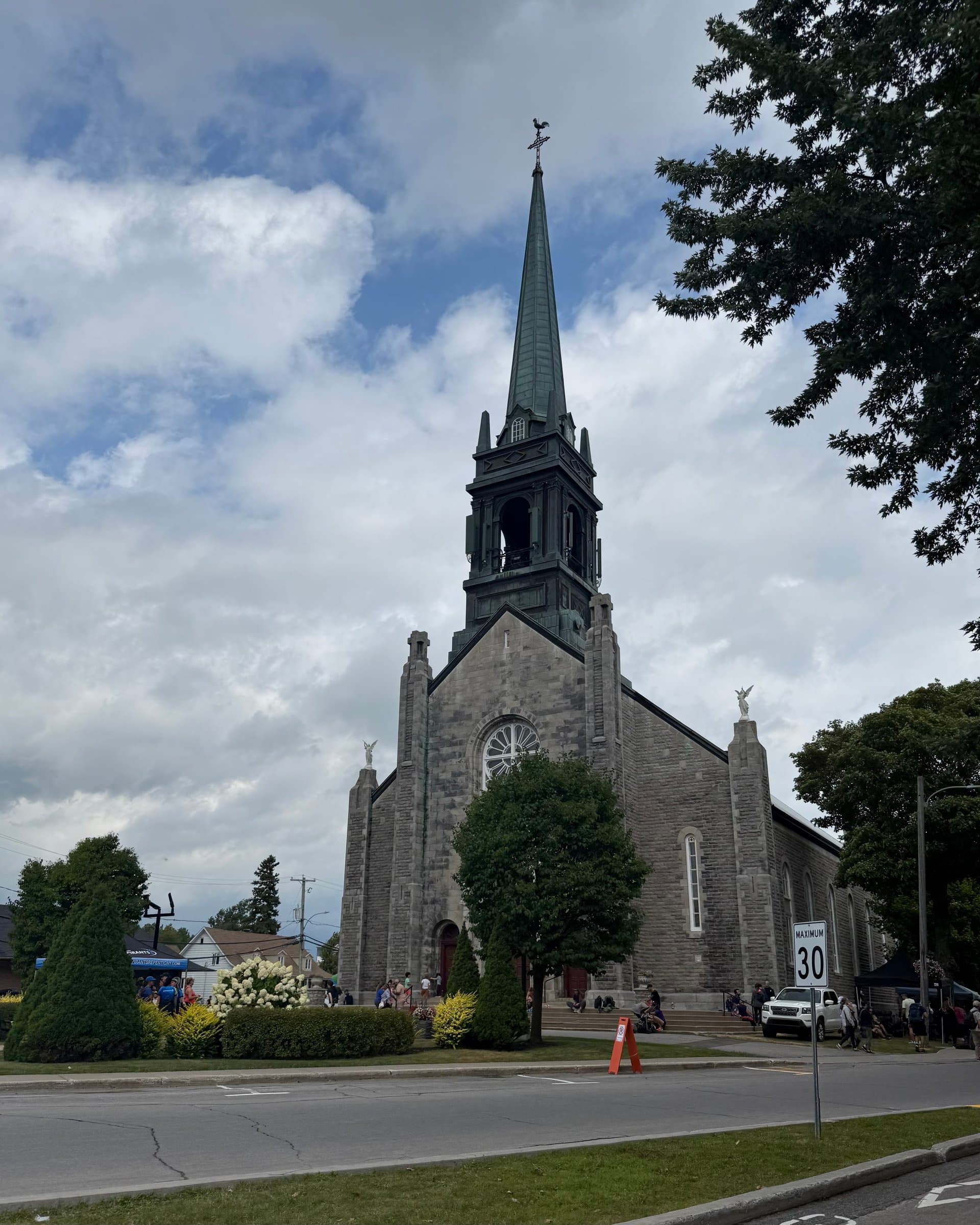 Vendre sa maison à Saint-Esprit: Guide complet pour maximiser votre prix